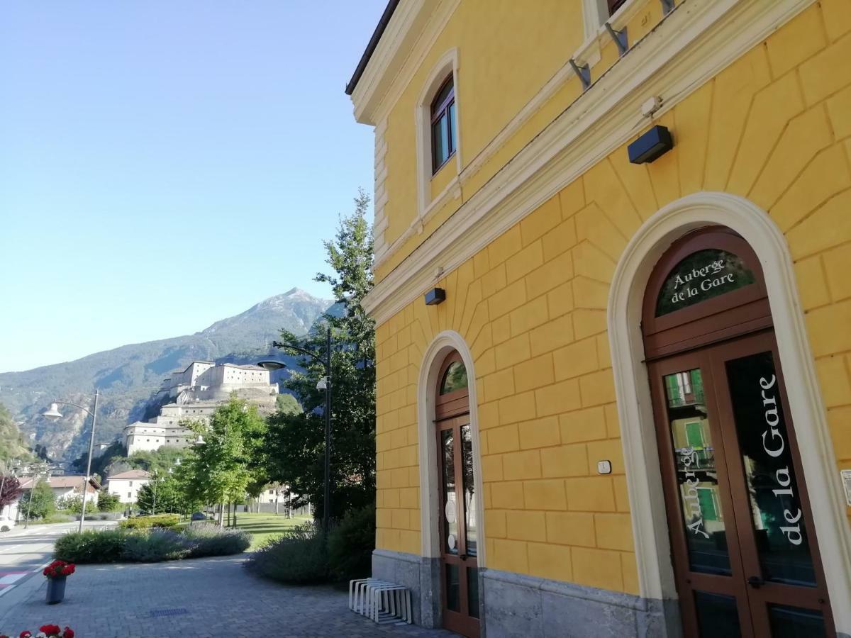 Auberge De La Gare - Dortoir & Ostello Hone Exteriér fotografie